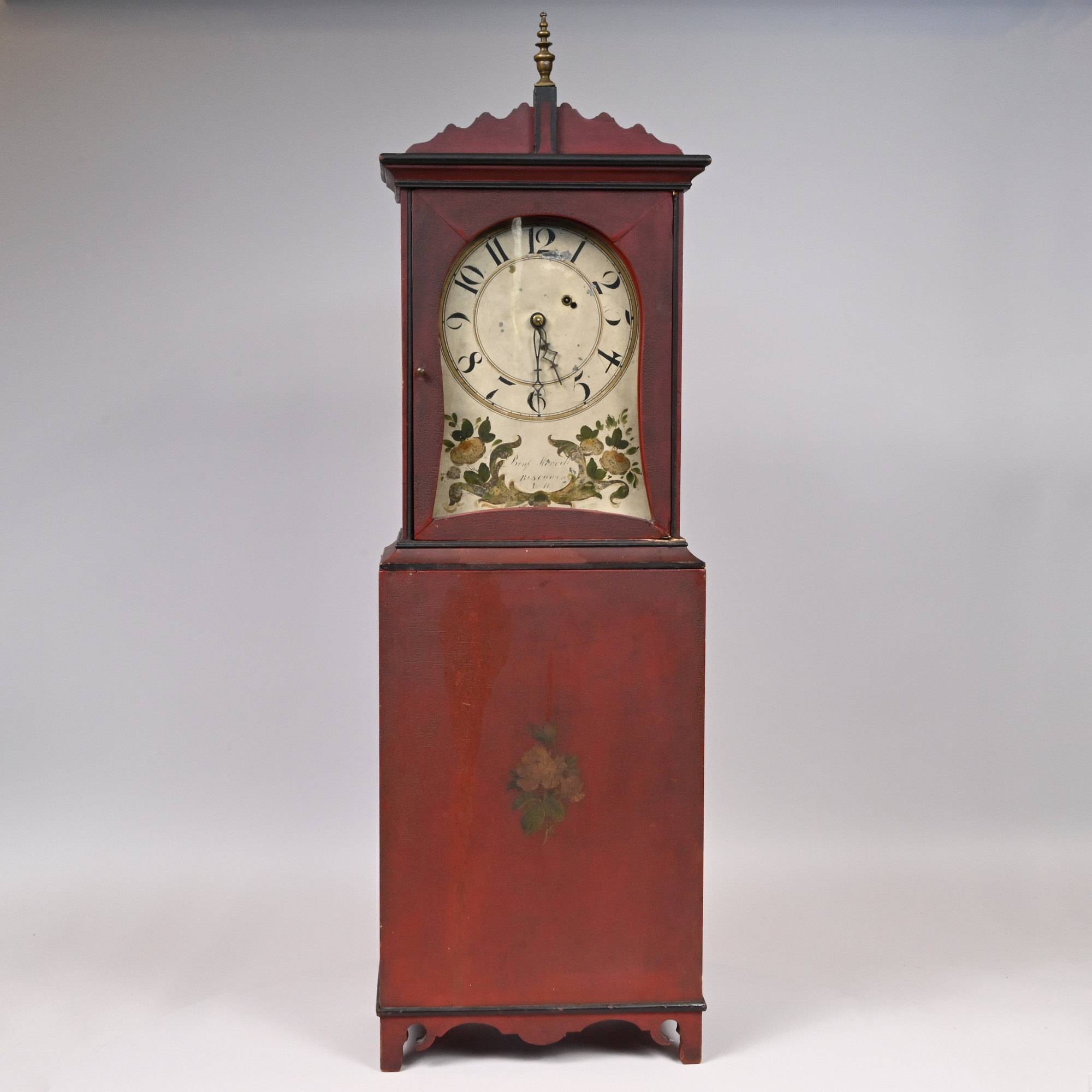 Rare New Hampshire Pine Shelf Clock, Benjamin Morrill (Boscawen, New Hampshire, 1794-1857), Boscawen, Circa 1820