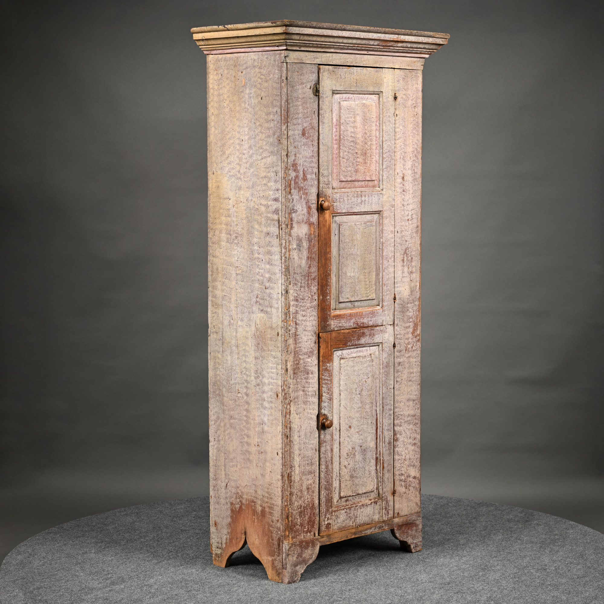 Coastal Maine Paint Decorated Cupboard, Kittery, 18th Century