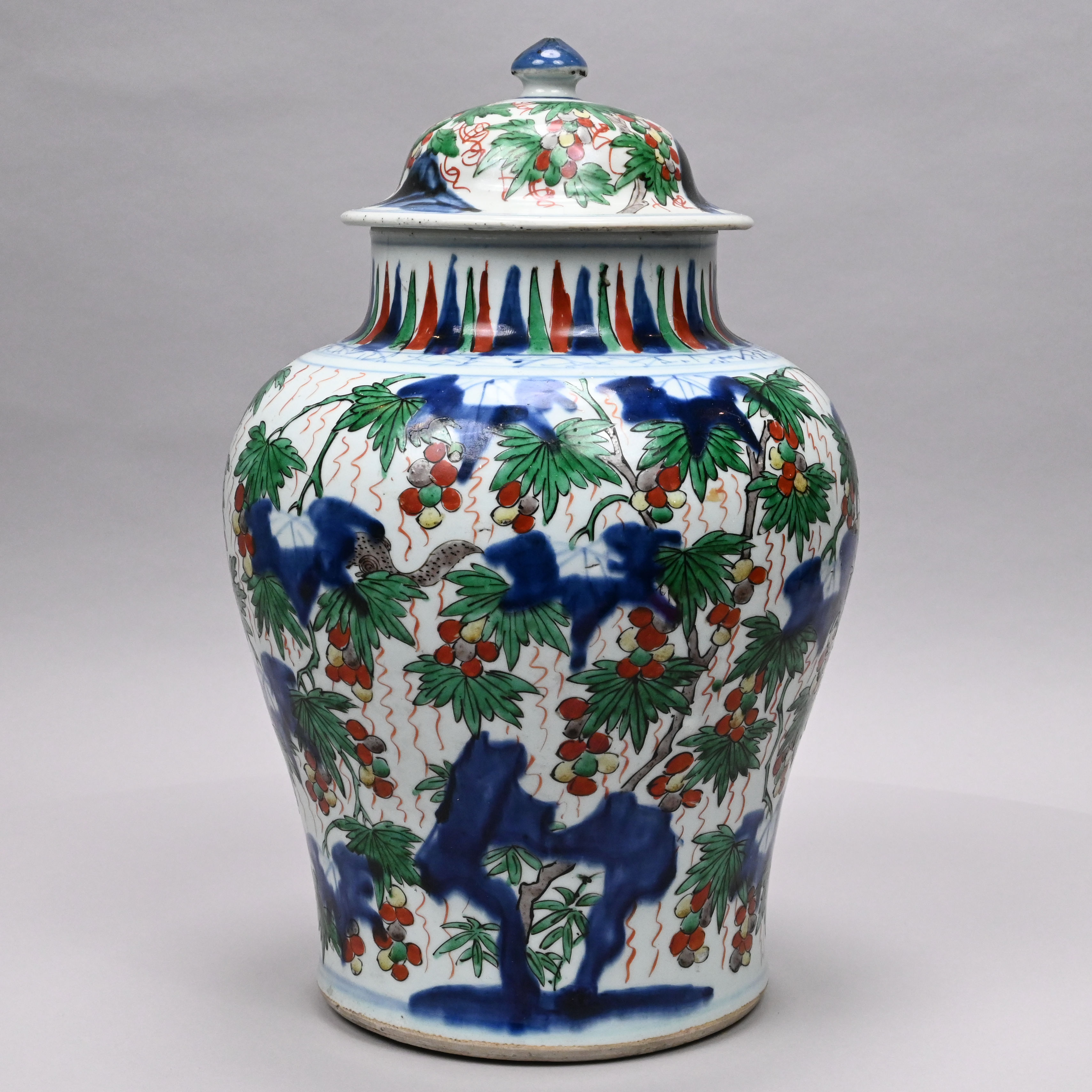 Chinese Wucai Large Jar and Cover, Qing